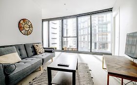 Airtrip Apartment On Margaret Street In Cbd
